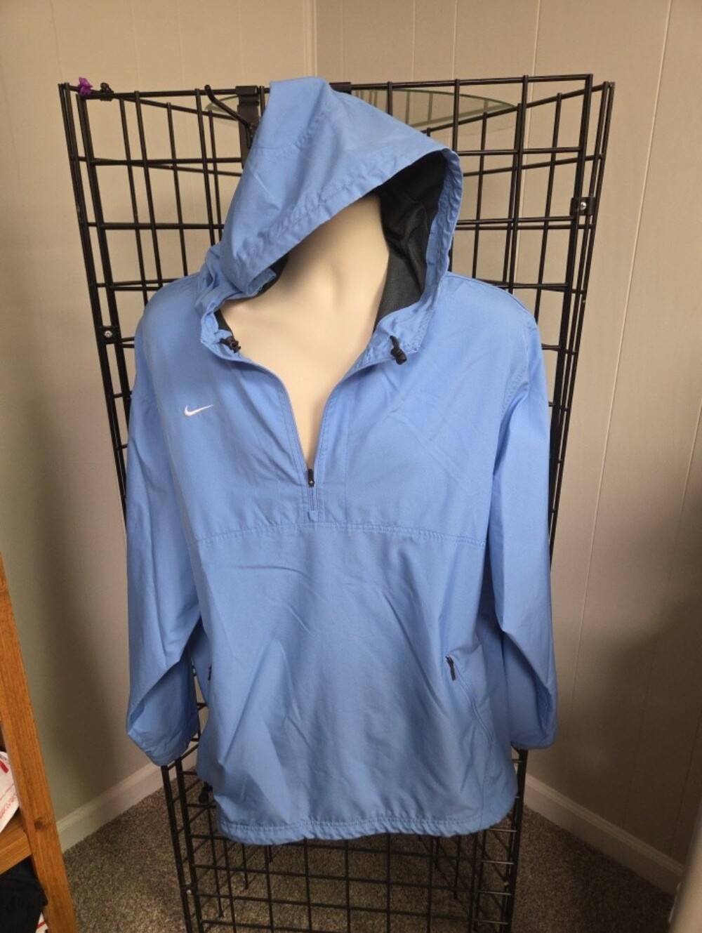 Nike Pullover Large Powder Blue Track Rain Jacket Zip Pockets Vented Breathable